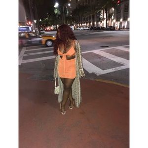 Meet Your Posher , Yuni